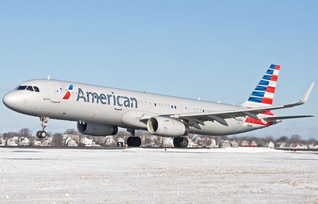 Airbus A321 (N108NN) - 3 Classs American A321 The on time machine - RWY27 departure @ KBOS Logan 