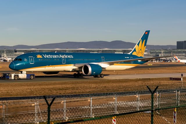 Boeing 787-9 Dreamliner (VN-A864)