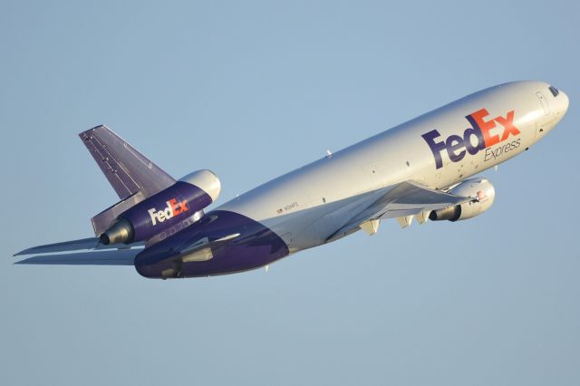 McDonnell Douglas DC-10 (N394FE)