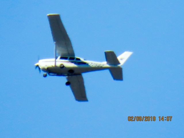 Cessna 206 Stationair (N72582)