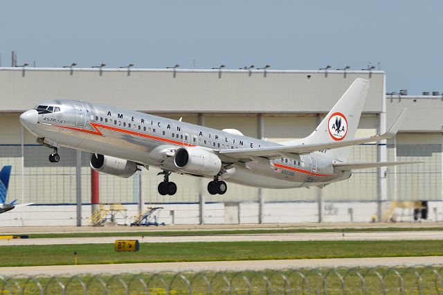 Boeing 737-800 (N905NN) - 23-R 07-16-24