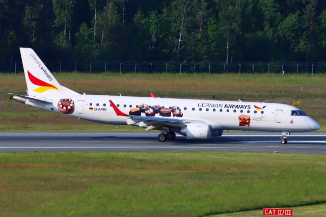 Embraer ERJ-190 (D-APRI)