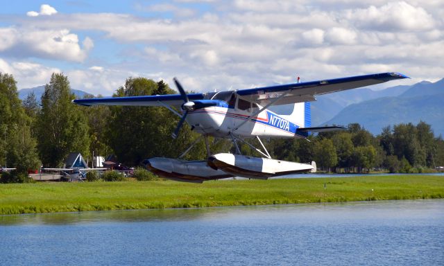 Cessna Skywagon 180 (N7707A) - Cessna 180 Skywagon N7707A in Anchorage Lake Hood Seaplane Base