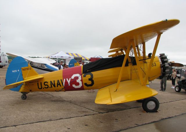 Cessna Skyhawk (N27933) - At Barksdale Air Force Base, Louisiana.