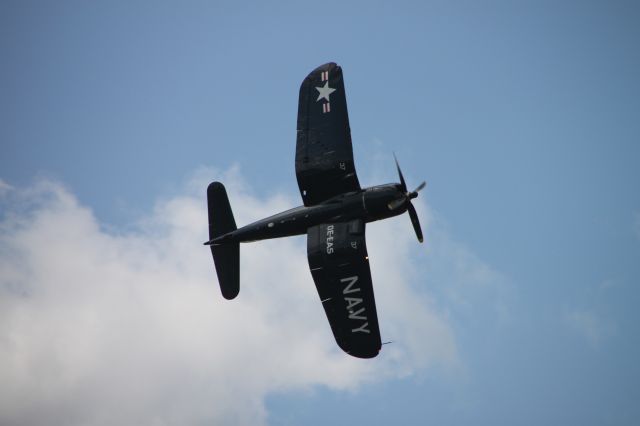 VOUGHT-SIKORSKY V-166 Corsair (OE-EAS)