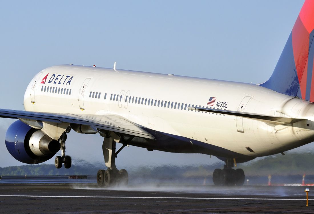 Boeing 757-200 (N631DL)