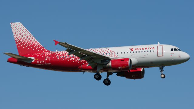 Airbus A319 (EI-EYM)