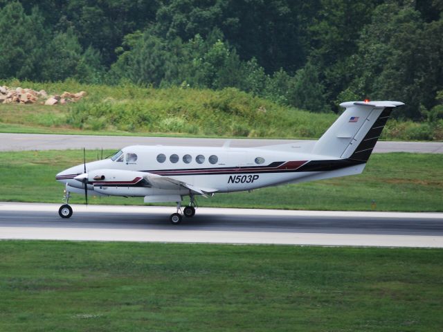 Beechcraft Super King Air 200 (N503P) - Arriving on runway 20 - 7/28/09