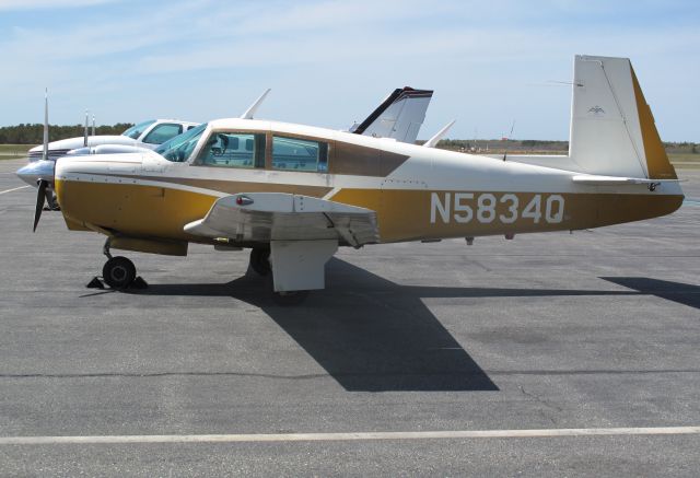 Mooney M-20 (N5834Q)