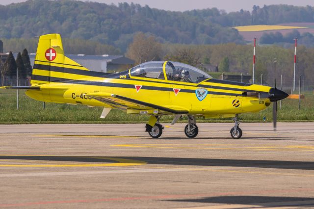 HAWKER DE HAVILLAND PC-9 (C409) - Swiss Airforce - Pilatus PC-9