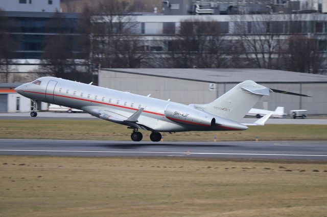 Bombardier Global Express (9H-VJF)