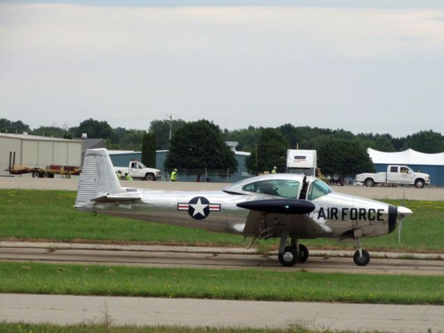 North American Navion (N86PU)