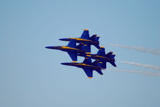 McDonnell Douglas FA-18 Hornet — - Blue Angels diamond formation.