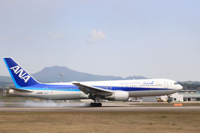 BOEING 767-300 (JA610A) - May 14, 2023:HND-HKD.