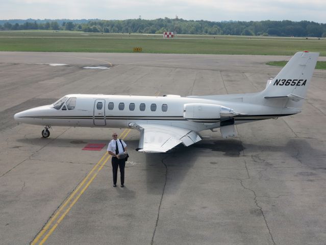 Cessna Citation V (N365EA) - This Citation V has 2 + 9 passenger seats and is available for charter in the NY metro area KDXR-KHPN-KTEB-KBDR through CFM Corporate Flight Management a rel=nofollow href=http://www.flycfm.comwww.flycfm.com/a