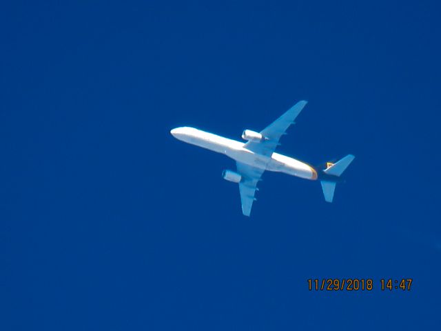 Boeing 757-200 (N437UP)