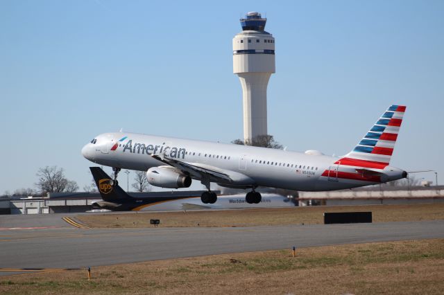 Airbus A321 (N549UW)