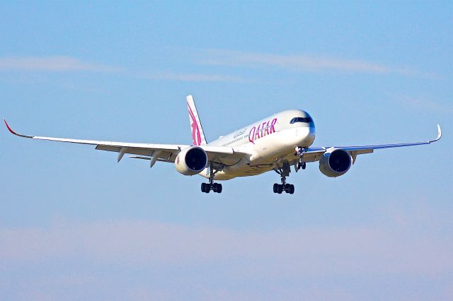 Airbus A350-900 (A7-AMK)