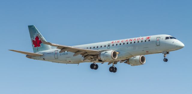 Embraer ERJ-190 (C-FHJU)