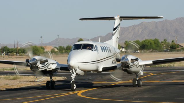 Beechcraft Super King Air 200 (N532SW)