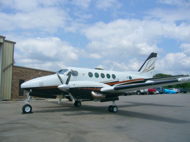 Beechcraft King Air 100 (N188LL) - New Paint at East Texas Turbines, Tyler, TX