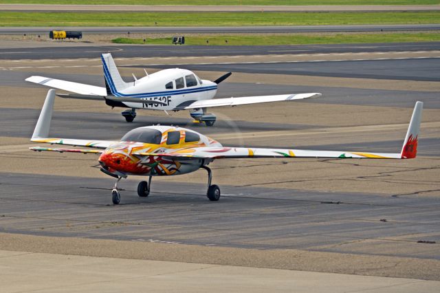 VELOCITY Velocity (N173EX) - registered as Velcity 173 Elite RG.br /Looks like Velocity 173 Elite RG at Livermore Municipal Airport, February 2022.