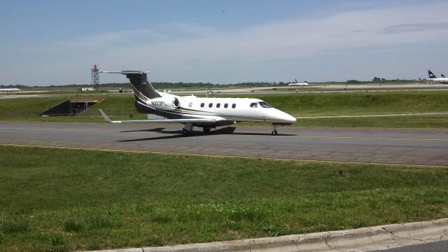 Embraer Phenom 300 (N322FL) - 5/5/14