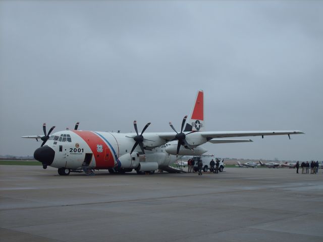 Lockheed C-130 Hercules —