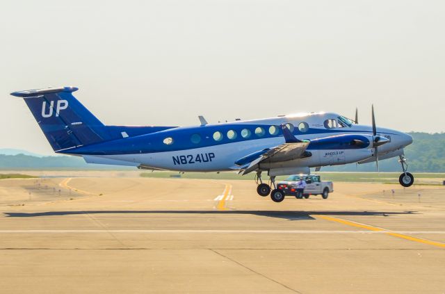 Beechcraft Super King Air 350 (N824UP)