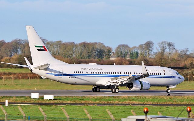 Boeing 737-800 (A6-MRM) - dubai air wing b737-8ec bbj2 a6-mrm landing at shannon 20/1/19.