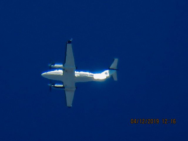 Beechcraft Super King Air 350 (N160AD)