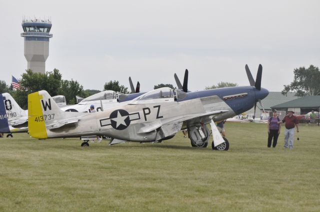 North American P-51 Mustang (N5551D)