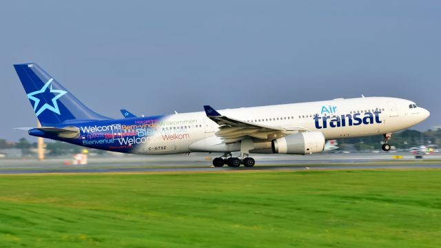 Airbus A330-200 (C-GTSZ)