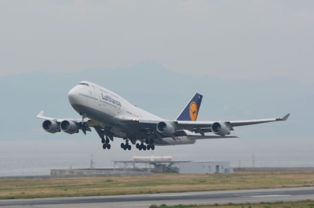 Boeing 747-400 (D-ABVY)