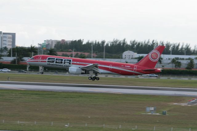 BOEING 767-200 (YV-450T)