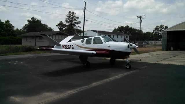 Beechcraft 35 Bonanza (N326TS)