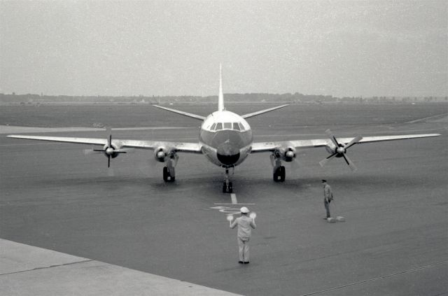VICKERS Viscount (G-ASED) - British United Viscount in 1966 at Düsseldorf (EDDL)