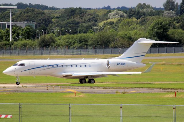 Bombardier Global 5000 (VP-BGS) - Lining up to depart rwy 24 on 10-Aug-21 heading for LFPB.