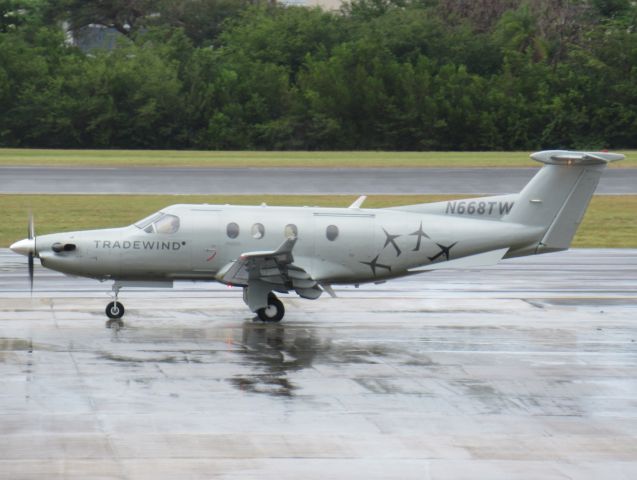 Pilatus PC-12 (N668TW)