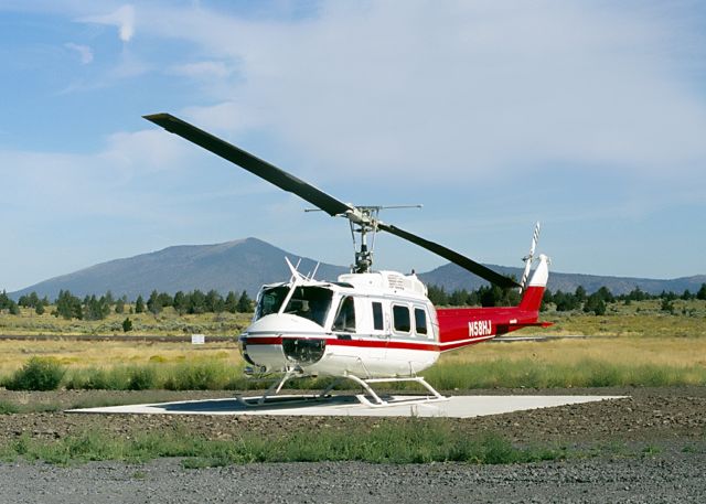 Bell UH-1V Iroquois (N58HJ)