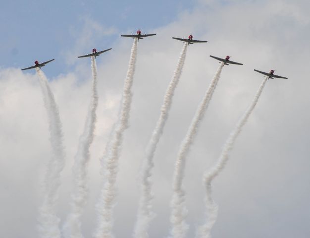 — — - New York Air Show at Stewart International Airport (SWF/KSWF) in New Windsor, Ny.  