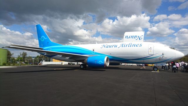 BOEING 737-300 (VH-VLI) - Aviation Australia Careers Expo - 20th August 2016 