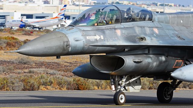 Lockheed F-16 Fighting Falcon (N611) - "Ocean Sky 2021".