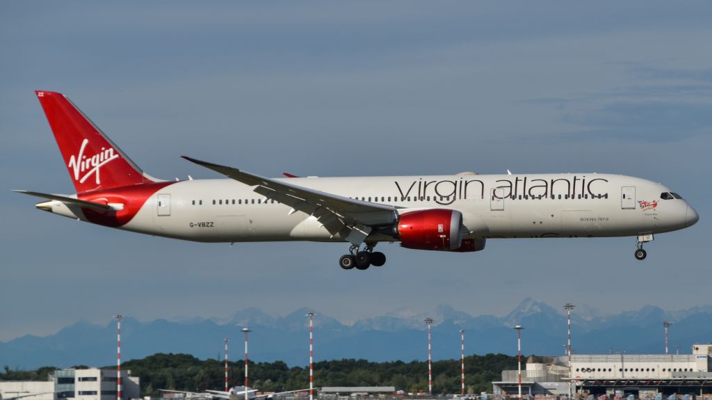 Boeing 787-9 Dreamliner (G-VBZZ)