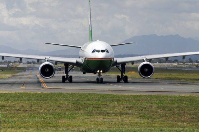 Airbus A330-300 (B-16306)