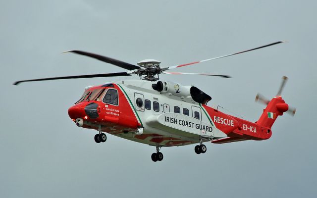 Sikorsky Helibus (EI-ICA) - rescue-115 s-92 ei-ica at shannon 28/8/15.