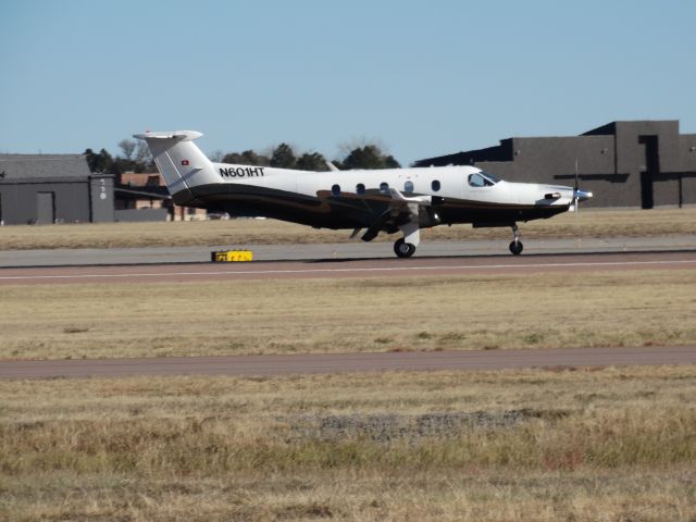 Pilatus PC-12 (N601HT)