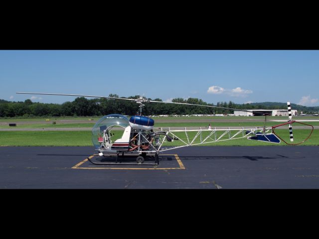 N73905 — - A Bell 47G-2A-1. Serial: 2860.