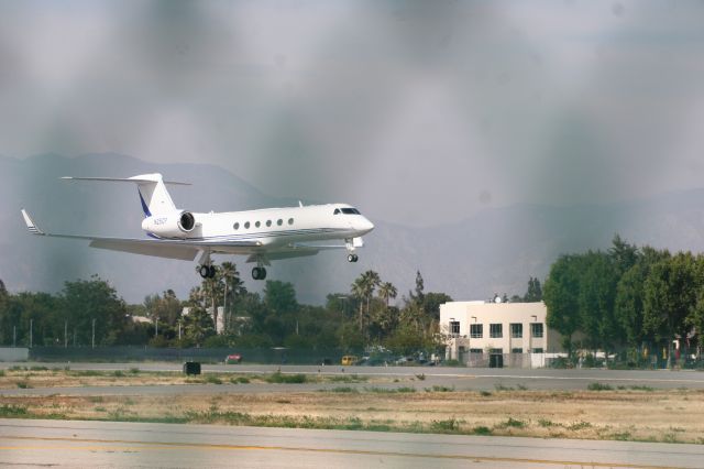 Gulfstream Aerospace Gulfstream V (N25CP)