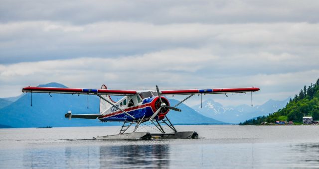 De Havilland Canada DHC-2 Mk1 Beaver (N375RM) - 1952 DEHAVILLAND landing on Lake Aleknagik, Alaska. Photo Credit: George Waymire 2024
